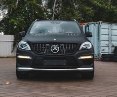  Mercedes Benz ML 63 AMG foliert in Deep Black Matt